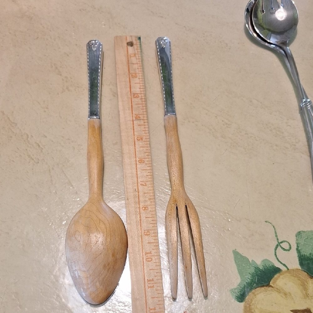 Prestige Silver and Wood Salad Fork & Spoon - Picture 11 of 11